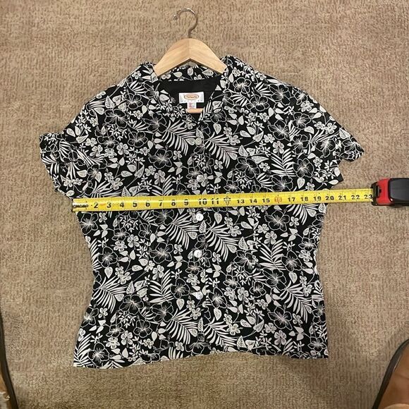 Talbots Top - Picture 7 of 9